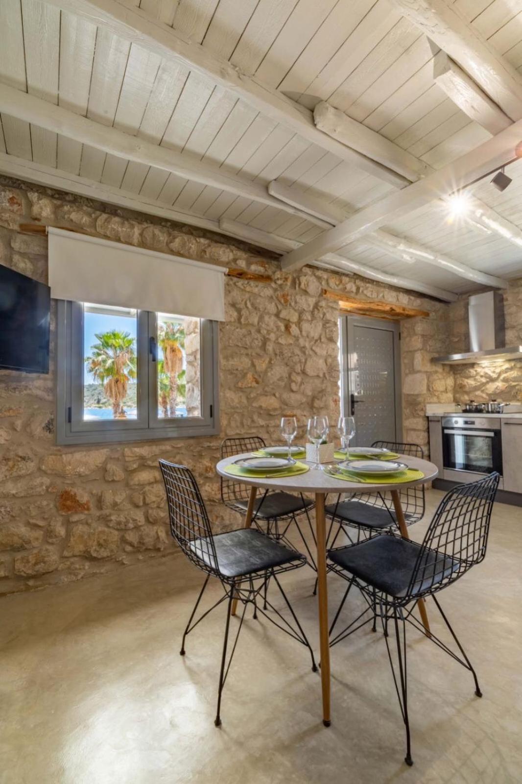 Vivari Stone House Exterior foto